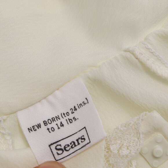 Vintage SEARS Baby Onesie Romper Sleeper Clothing Poly Cream Lace Buttons 1970s - Picture 6 of 8